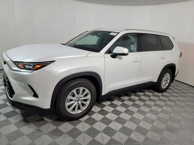 Toyota Highlander III 2024