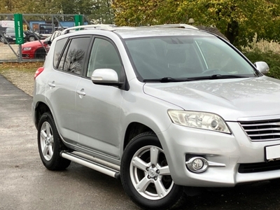 Toyota RAV4 III MPV 2.2D-CAT 150KM 2010