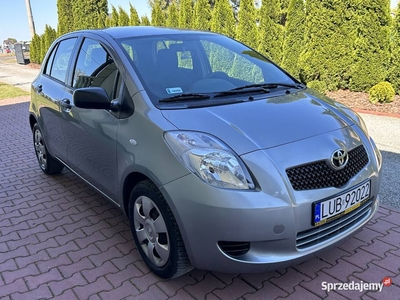 Toyota Yaris 1,3 benzyna 2009r. 5drzwi Klimatyzacja