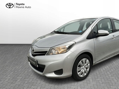 Toyota Yaris III Hatchback 5d Facelifting 1.0 VVT-i 69KM 2014