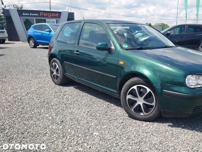 Volkswagen Golf IV Hatchback 1.4 16V 75KM 1999