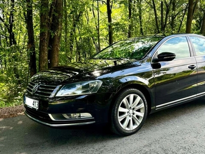 Volkswagen Passat B7 Limousine 2.0 TDI CR DPF BlueMotion 140KM 2011