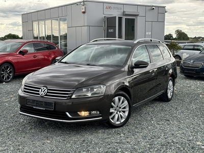 Volkswagen Passat B7 Variant 2.0 TDI CR DPF BlueMotion 140KM 2012