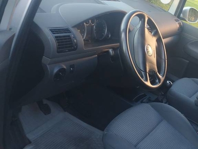 VOLKSWAGEN SHARAN 1.9 TDI ZADBANY