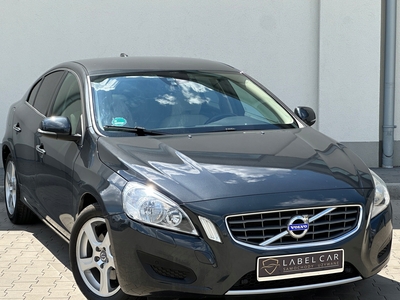 Volvo S60 II Sedan 2.0 D3 163KM 2010