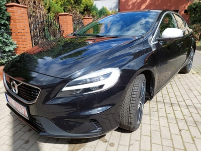 Volvo V40 II Hatchback Facelifting 1.5 T3 152KM 2019