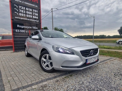 Volvo V40 II Hatchback Facelifting 2.0 D3 150KM 2016