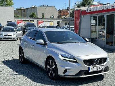 Volvo V40 II Hatchback Facelifting 2.0 D3 150KM 2019