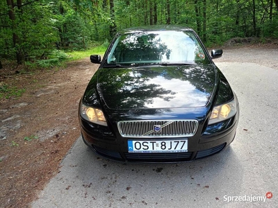 Volvo V50 rok 2005 przebieg 180000 km 1,6 HDi