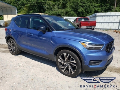 Volvo XC40 2021