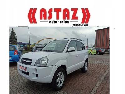 Hyundai Tucson I SUV Facelifting 2.0i CVVT 141KM 2009