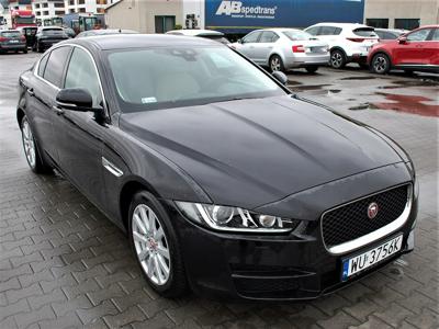 Jaguar XE Sedan Facelifting 2.0 i4D 180KM 2019