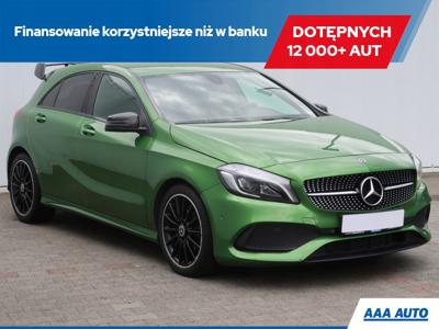 Mercedes Klasa A W176 Hatchback 5d Facelifting 250 211KM 2017