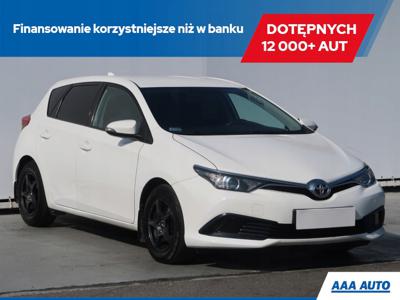 Toyota Auris II Hatchback 5d Facelifting 1.33 Dual VVT-i 99KM 2016