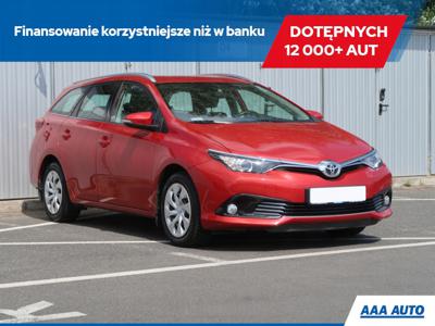 Toyota Auris II Touring Sports Facelifting 1.6 Valvematic 132KM 2015