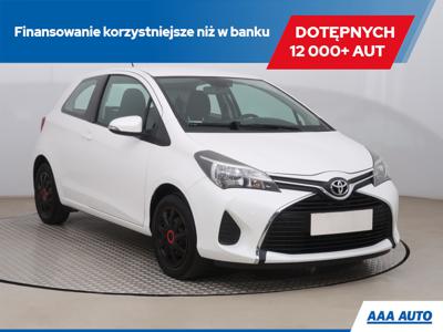 Toyota Yaris III Hatchback 5d Facelifting 1.0 VVT-i 69KM 2014