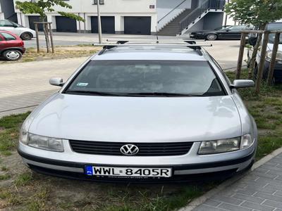 Używane Volkswagen Passat - 4 500 PLN, 280 000 km, 2000