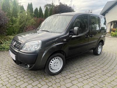 Używane Fiat Doblo - 17 900 PLN, 182 123 km, 2010