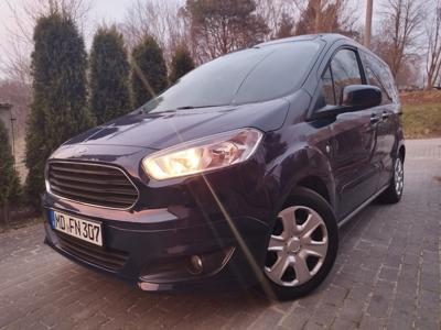 Używane Ford Tourneo Courier - 32 900 PLN, 60 193 km, 2015