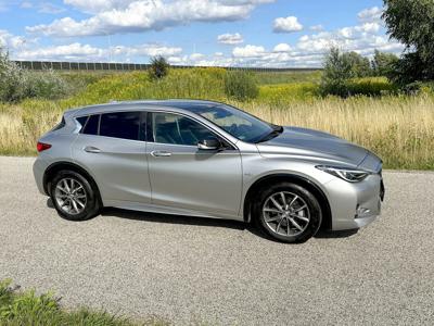 Używane Infiniti Q30 - 89 999 PLN, 114 000 km, 2016