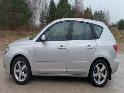 Używane Mazda 3 - 7 000 PLN, 195 886 km, 2004