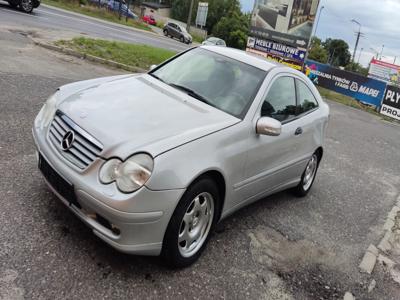 Używane Mercedes-Benz Klasa C - 17 900 PLN, 96 000 km, 2001