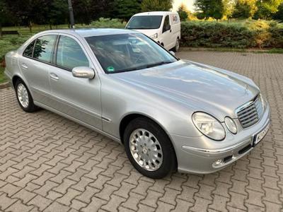 Używane Mercedes-Benz Klasa E - 25 900 PLN, 244 000 km, 2003