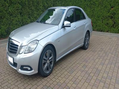 Używane Mercedes-Benz Klasa E - 55 700 PLN, 175 000 km, 2010