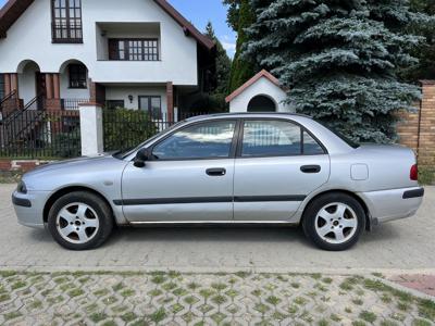 Używane Mitsubishi Carisma - 4 600 PLN, 150 000 km, 2003