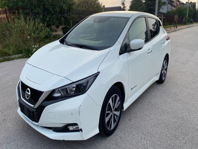 Używane Nissan Leaf - 14 200 EUR, 19 000 km, 2018