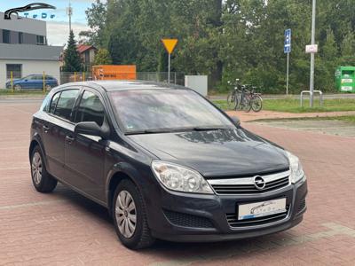 Używane Opel Astra - 21 900 PLN, 52 500 km, 2009