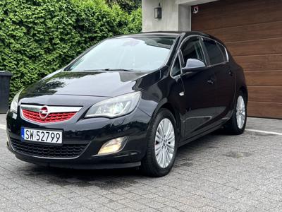 Używane Opel Astra - 22 999 PLN, 209 360 km, 2011