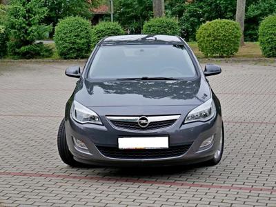 Używane Opel Astra - 23 900 PLN, 164 000 km, 2010