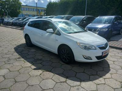 Używane Opel Astra - 23 900 PLN, 195 000 km, 2011