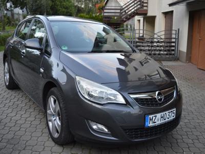 Używane Opel Astra - 24 500 PLN, 197 000 km, 2010