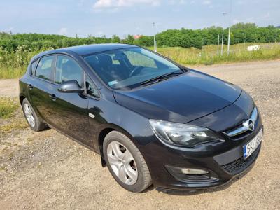 Używane Opel Astra - 27 000 PLN, 216 000 km, 2012