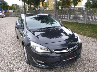 Używane Opel Astra - 33 990 PLN, 187 000 km, 2013