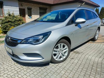 Używane Opel Astra - 39 900 PLN, 109 000 km, 2017