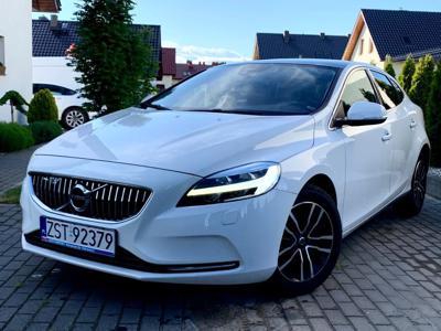 Używane Volvo V40 - 57 900 PLN, 177 000 km, 2016