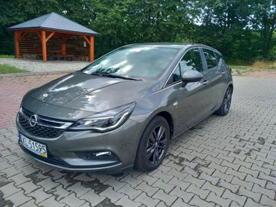 Używane Opel Astra - 67 000 PLN, 14 500 km, 2019