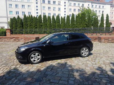 Używane Opel Astra - 9 000 PLN, 260 000 km, 2008