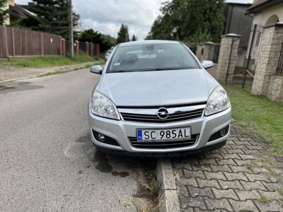 Używane Opel Astra - 14 000 PLN, 207 000 km, 2007