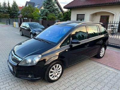 Używane Opel Zafira - 11 900 PLN, 240 741 km, 2006