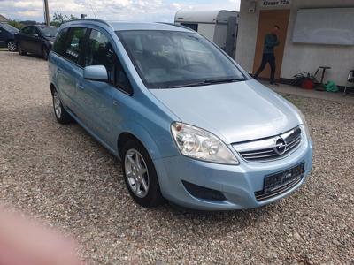 Używane Opel Zafira - 14 900 PLN, 180 111 km, 2009