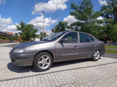 Używane Renault Megane - 2 500 PLN, 178 476 km, 1999