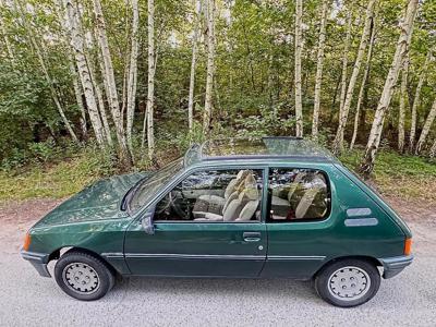 Używane Peugeot 205 - 7 380 PLN, 250 000 km, 1990