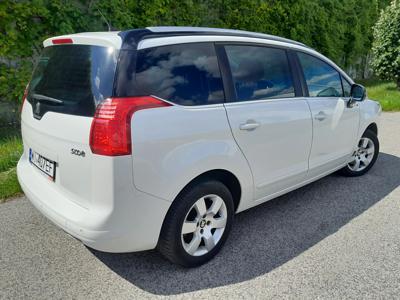 Używane Peugeot 5008 - 55 800 PLN, 145 000 km, 2015