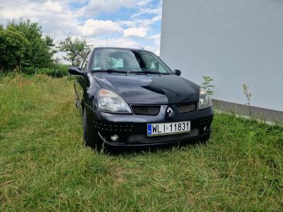 Używane Renault Clio - 5 800 PLN, 220 000 km, 2004