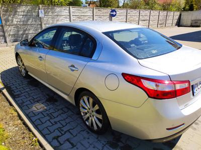 Używane Renault Latitude - 24 999 PLN, 210 050 km, 2011