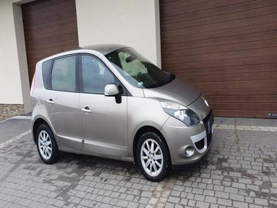 Używane Renault Scenic - 10 500 PLN, 306 000 km, 2010